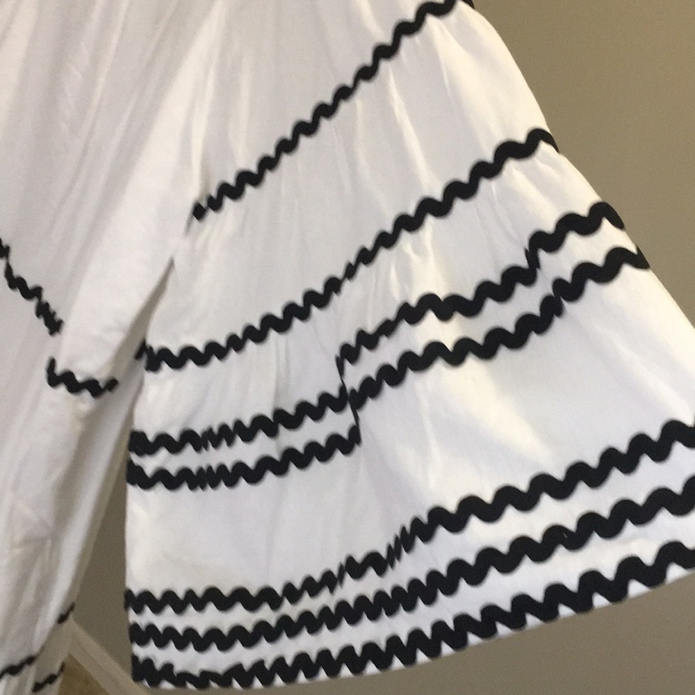 DESIGNER LINEN DRESS - Picture 5 of 8